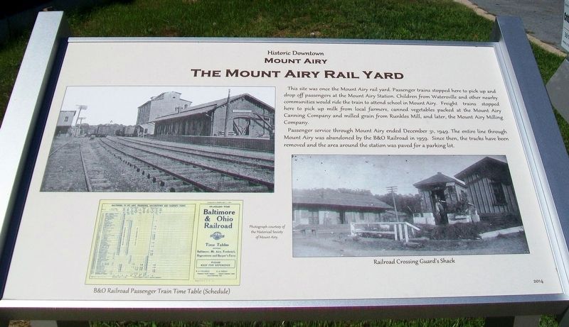 The Mount Airy Rail Yard Marker image. Click for full size.