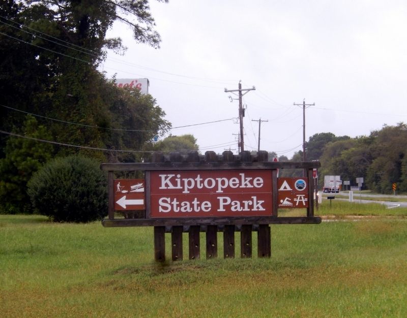 Sign at the entrance to Kiptopeke State Park image. Click for full size.