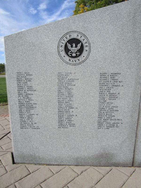 Tonawanda Veterans Memorial image. Click for full size.
