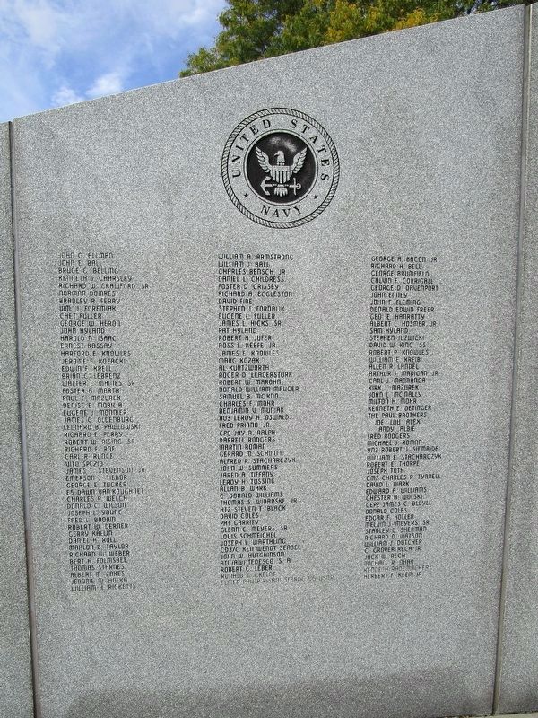 Tonawanda Veterans Memorial image. Click for full size.