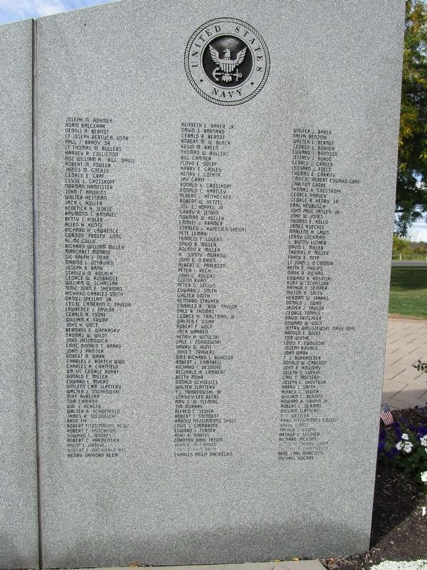 Tonawanda Veterans Memorial image. Click for full size.