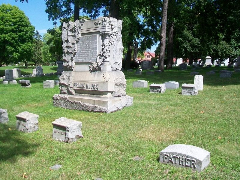 Frank N. Fox Monument image. Click for full size.