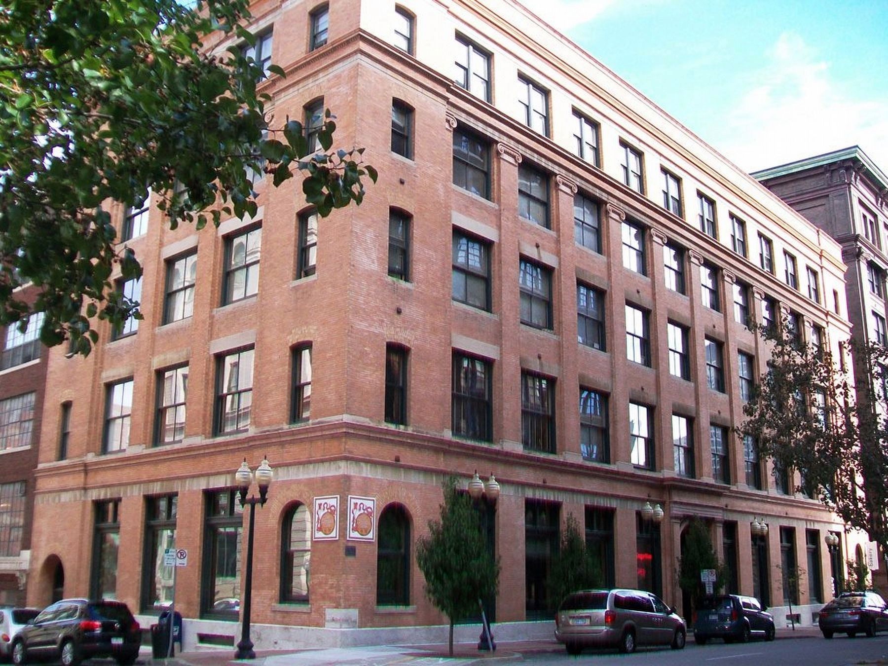 Bond Shoe Company Building and Marker image. Click for full size.
