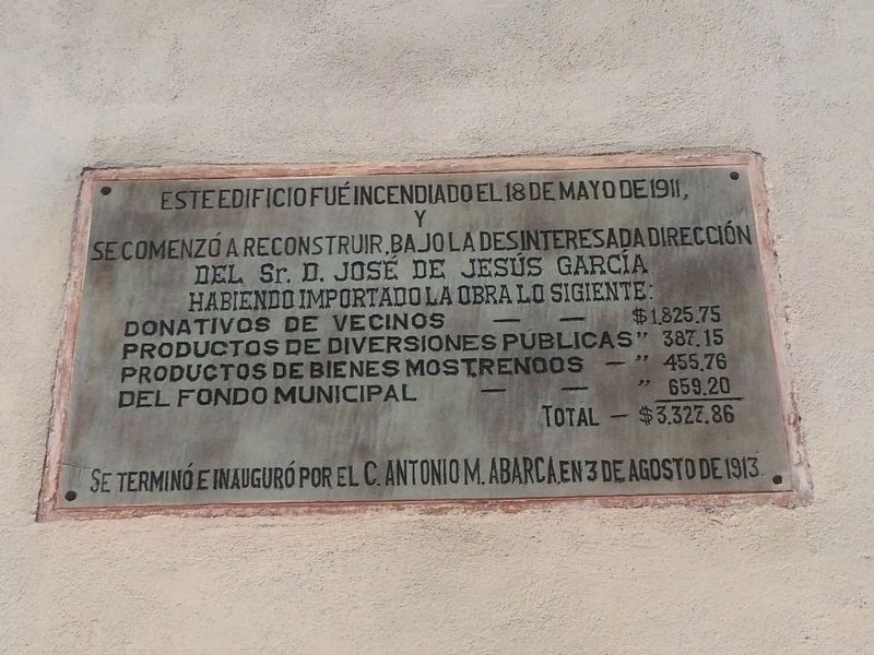 Additional marker on the burning of the Municipality in 1911. image. Click for full size.