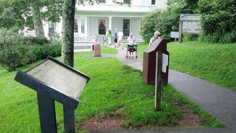 Carriage Roads Marker. Click for full size. Carriage Roads Marker image. Click for full size.