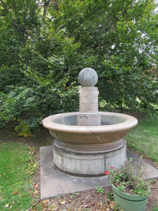 Revolutionary War Soldiers of Orford Parish Memorial. Click for full size. Revolutionary War Soldiers of Orford Parish Memorial image. Click for full size.