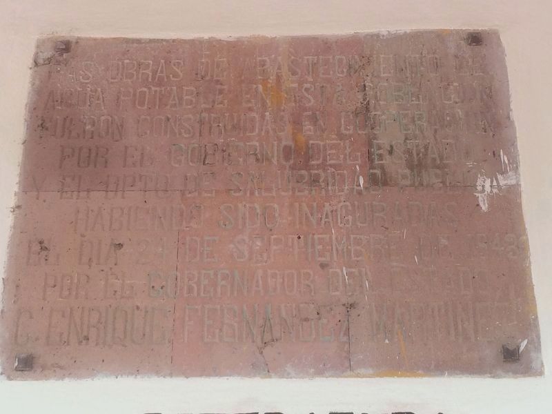 An additional marker for a 1943 water system for San Miguel de Allende image. Click for full size.