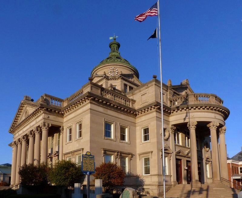 Somerset County Courthouse image. Click for full size.