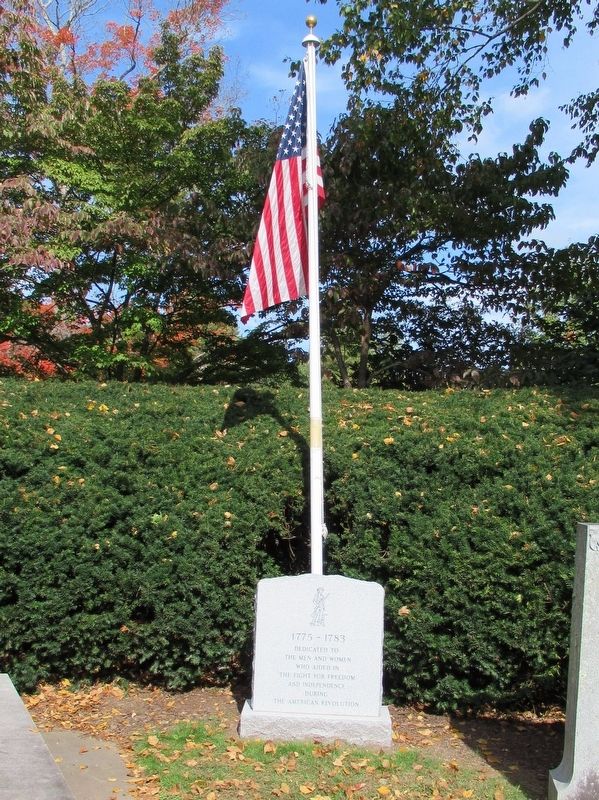 Glastonbury Revolutionary War Monument. Click for full size. Glastonbury Revolutionary War Monument image. Click for full size.
