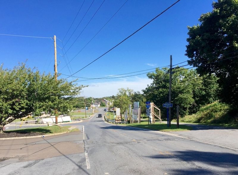 Shartlesville Marker - Wide View, Looking East into Shartlesville image. Click for full size.