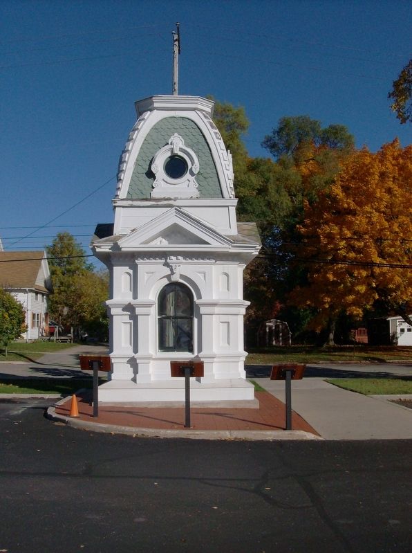 Isabella County Courthouse and Jail Marker image. Click for full size.