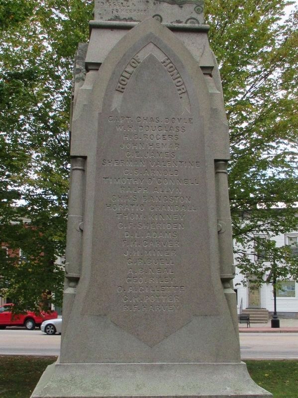 Colchester Soldiers Monument image. Click for full size.