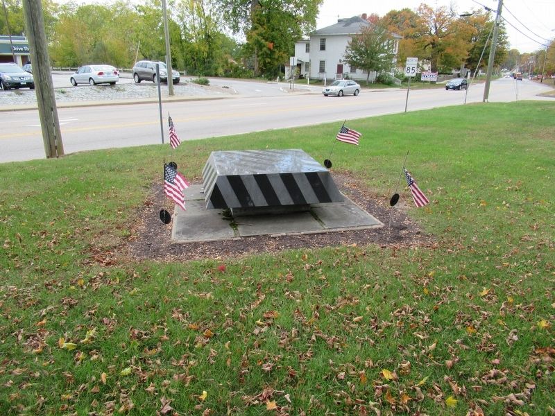Colchester Vietnam Veterans Monument image. Click for full size.