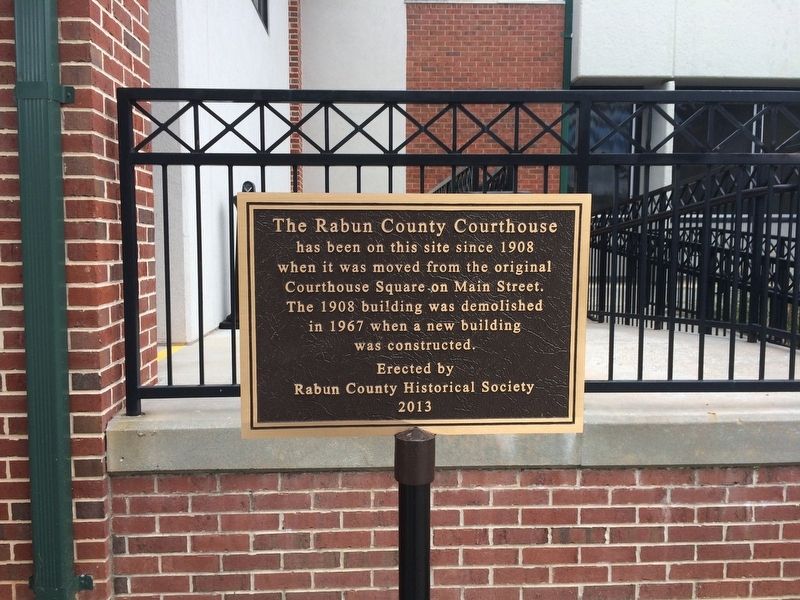 The Rabun County Courthouse Marker image. Click for full size.