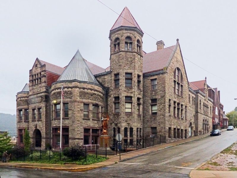 Braddock Carnegie Library image. Click for full size.