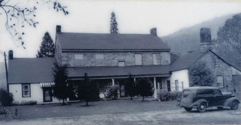 The Johnston House at Kingston image. Click for full size.