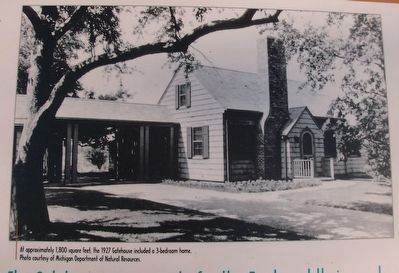 Upper middle image image. Click for full size.