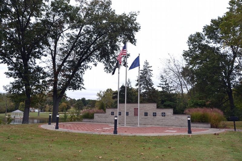 Odon Veterans Memorial image. Click for full size.