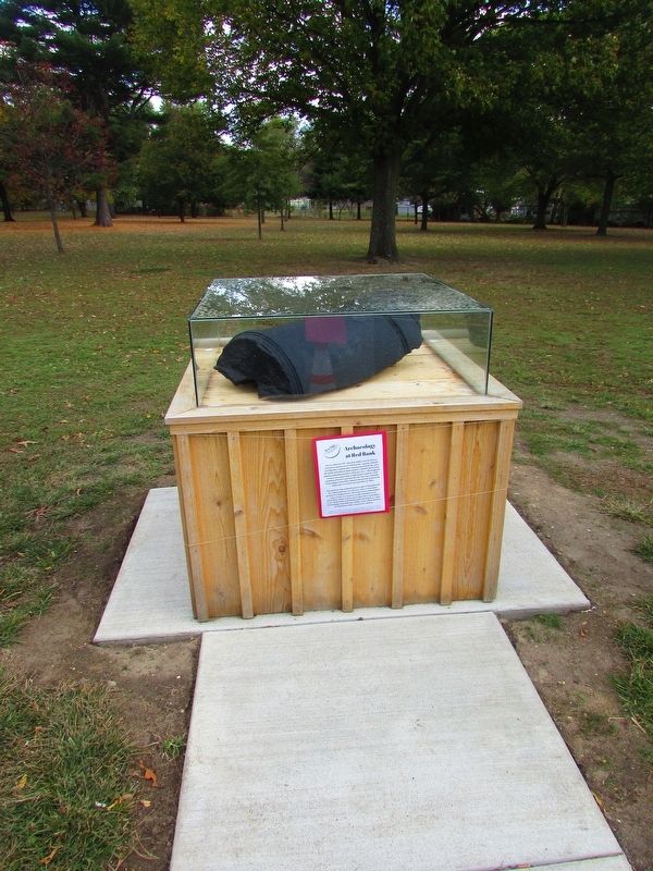 Archaeology at Red Bank Marker. Click for full size. Archaeology at Red Bank Marker image. Click for full size.