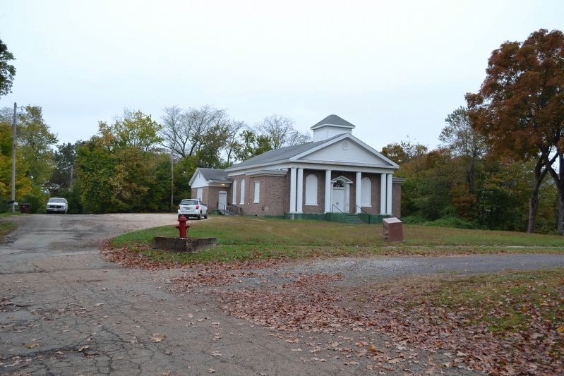 Marker in Front of 1923 Fort Hill Memorial Methodist Church. Click for full size. Marker in Front of 1923 Fort Hill Memorial Methodist Church image. Click for full size.
