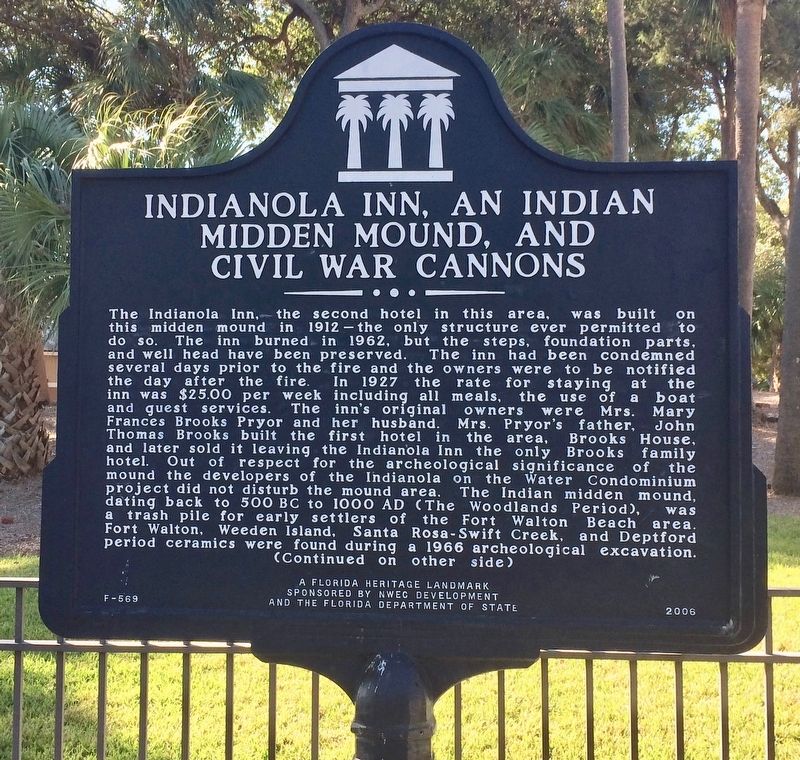 Indianola Inn, An Indian Midden Mound, and Civil War Cannons Marker (Side 1) image. Click for full size.