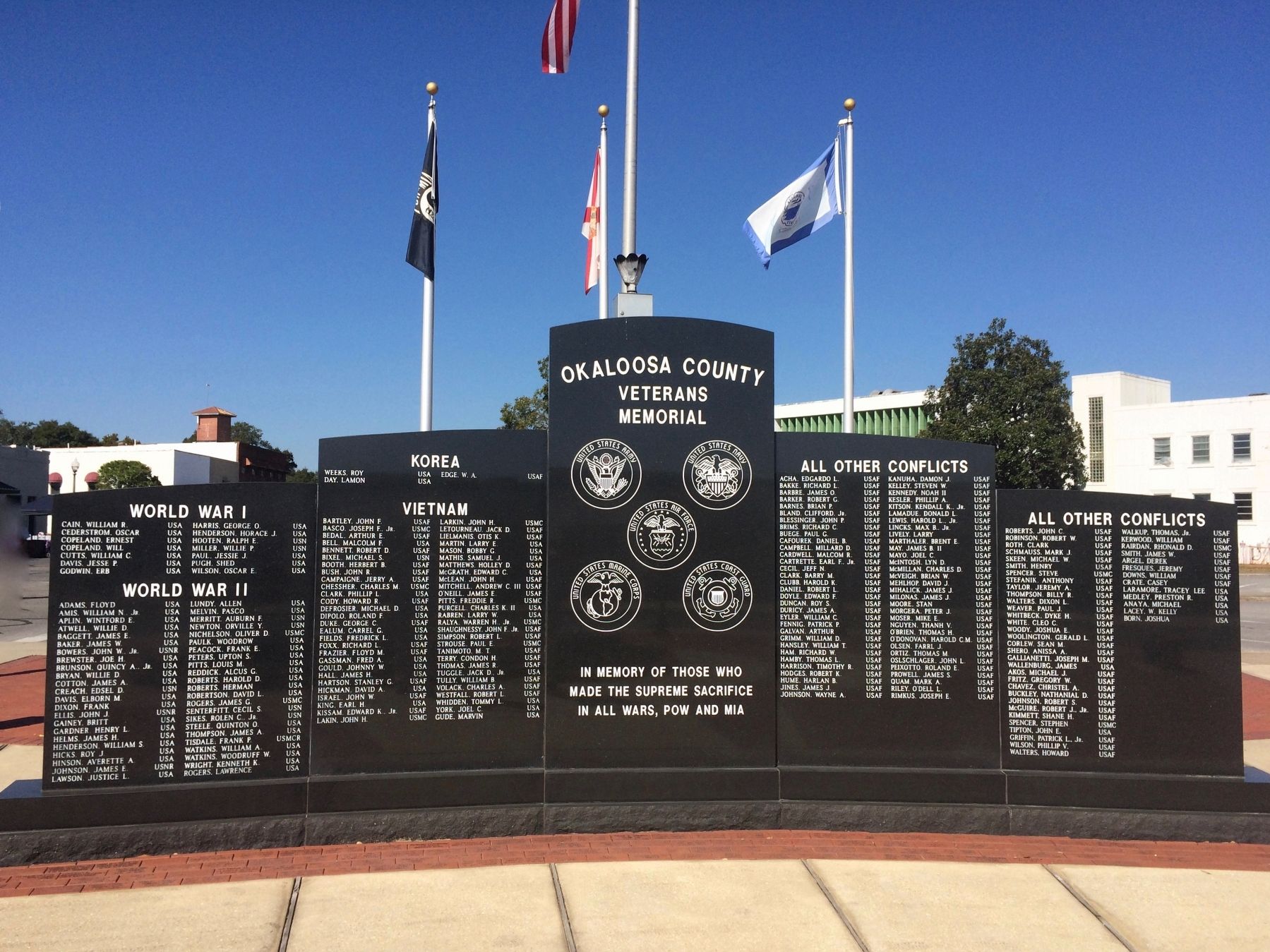 Okaloosa County Veterans Memorial image. Click for full size.