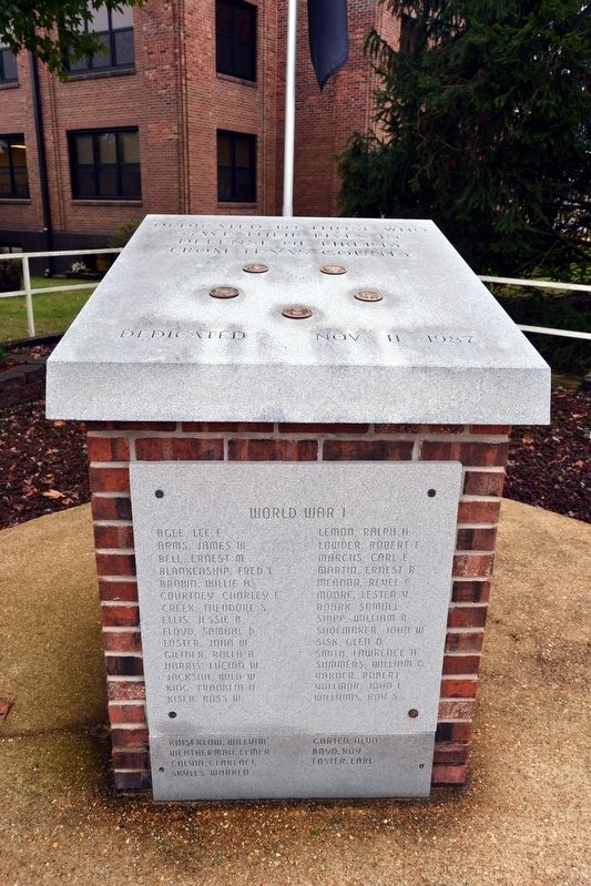 Texas County War Memorial image. Click for full size.