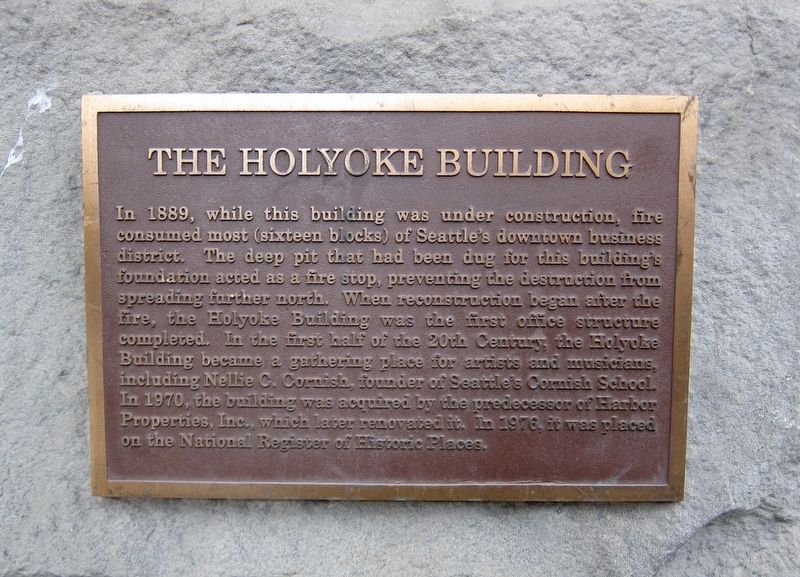 The Holyoke Building Marker image. Click for full size.