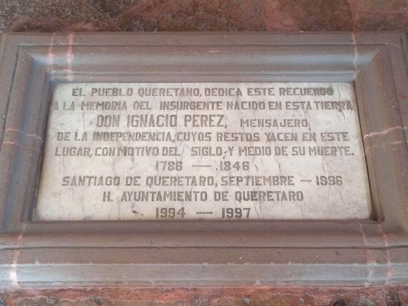 Ignacio Pérez's burial niche in the nearby cemetery chapel. image. Click for full size.
