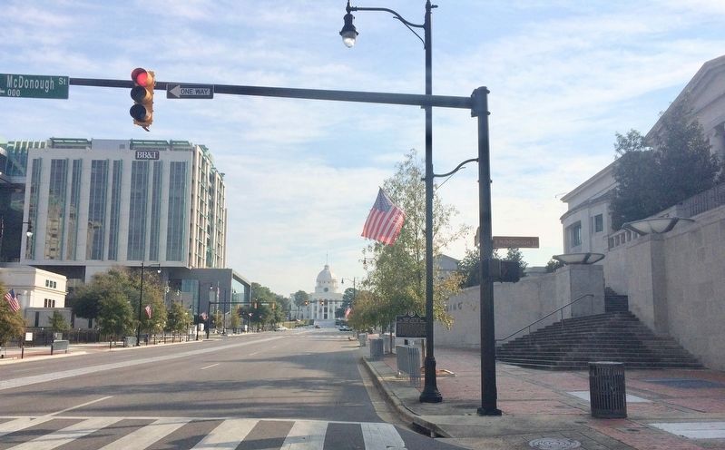 The view east on Dexter Avenue. image. Click for full size.