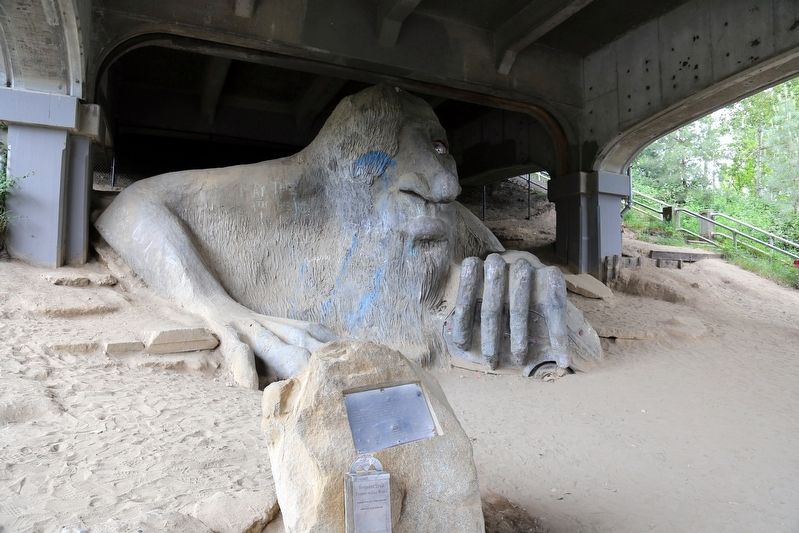 The Fremont Troll and Marker image. Click for full size.
