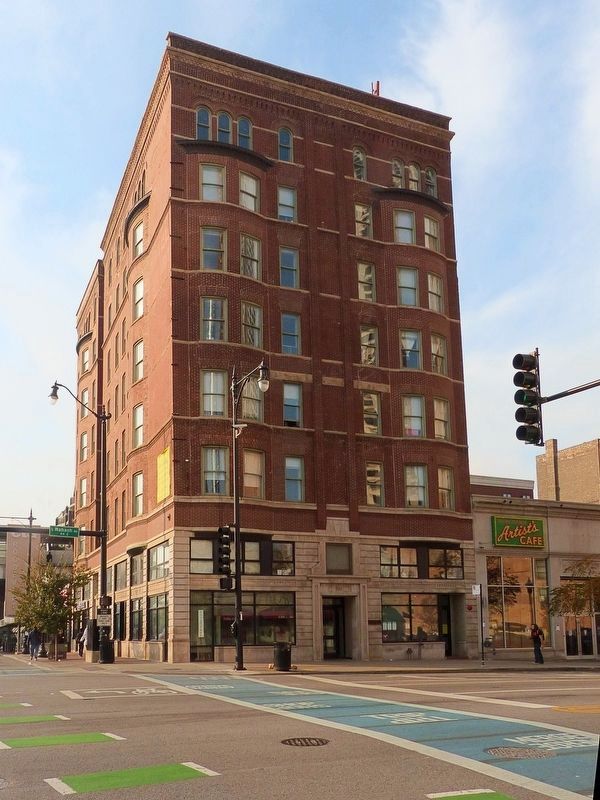 Hotel Somerset image. Click for full size.