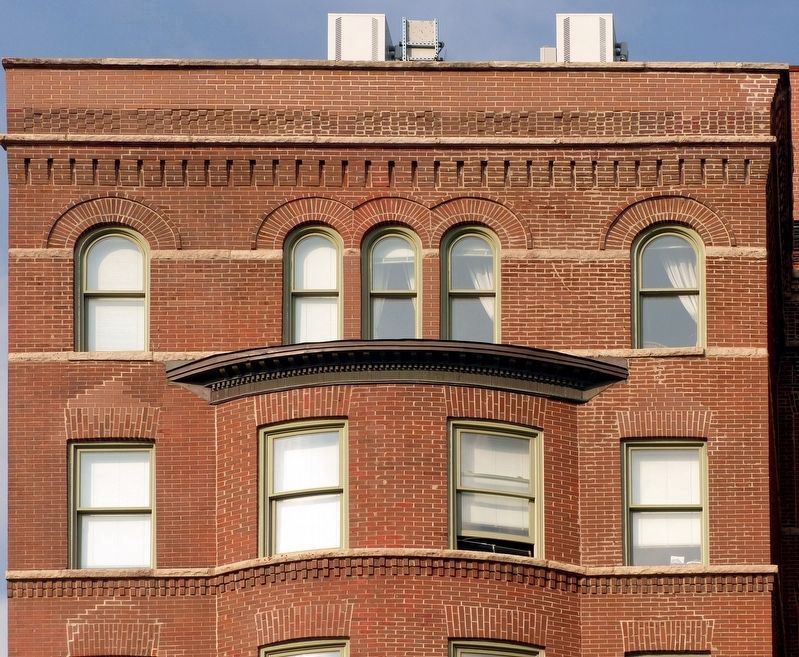 Hotel Somerset image. Click for full size.