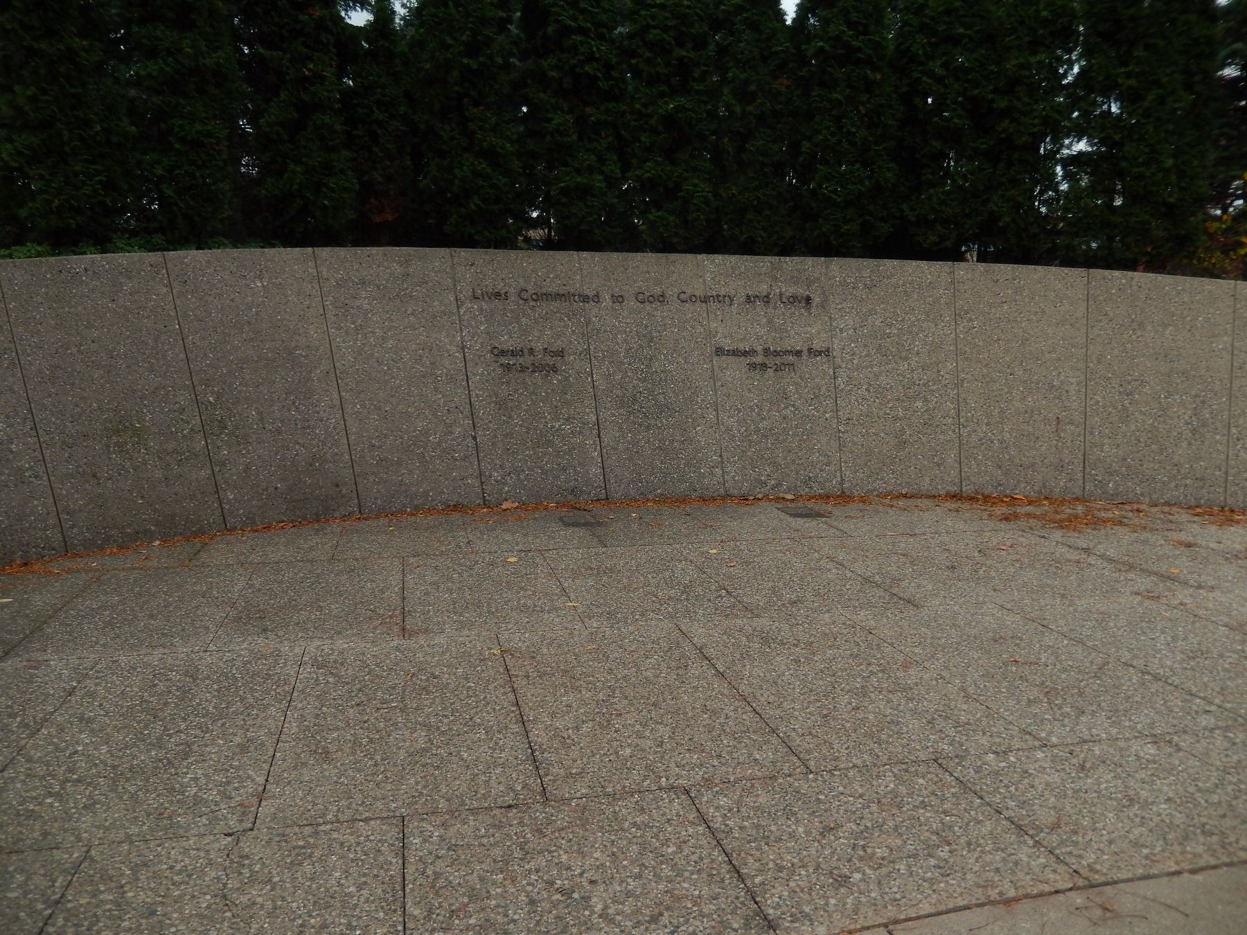 Final Resting Place of Gerald R. Ford & Elizabeth R. Ford image. Click for full size.