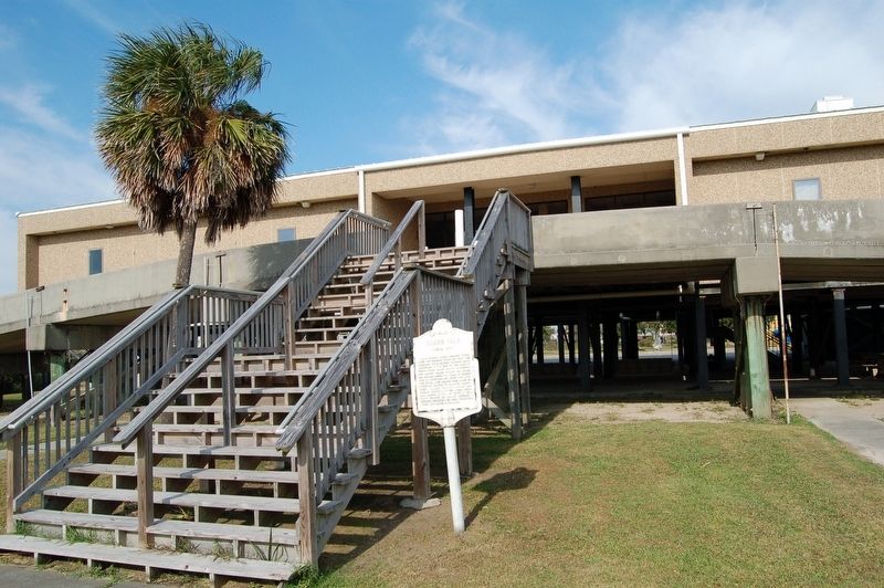 Grand Isle Marker image. Click for full size.