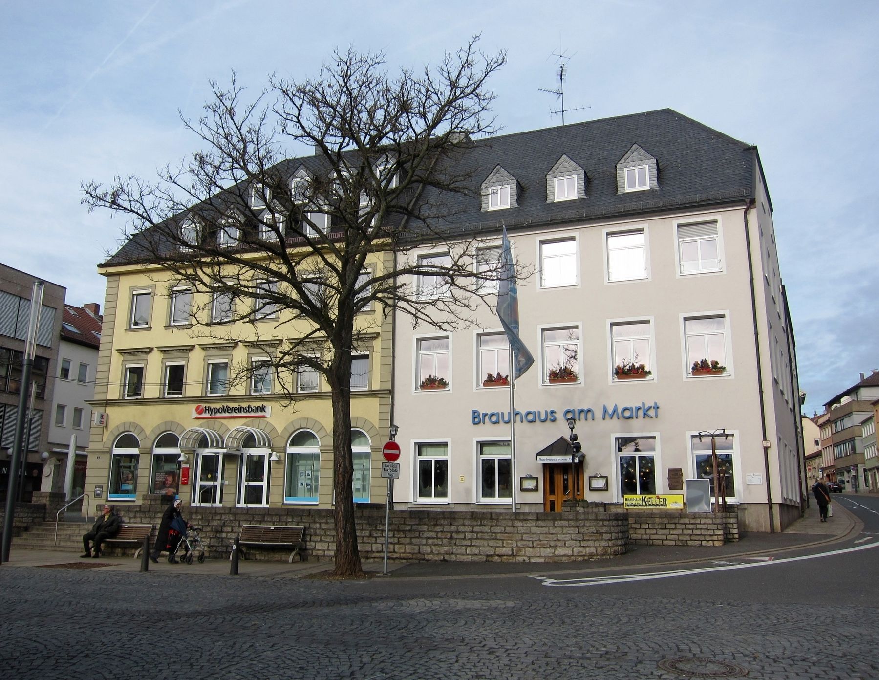 Schopperschen Haus / Schopper's House and Marker - Wide View. Click for full size. Schopperschen Haus / Schopper's House and Marker - Wide View image. Click for full size.
