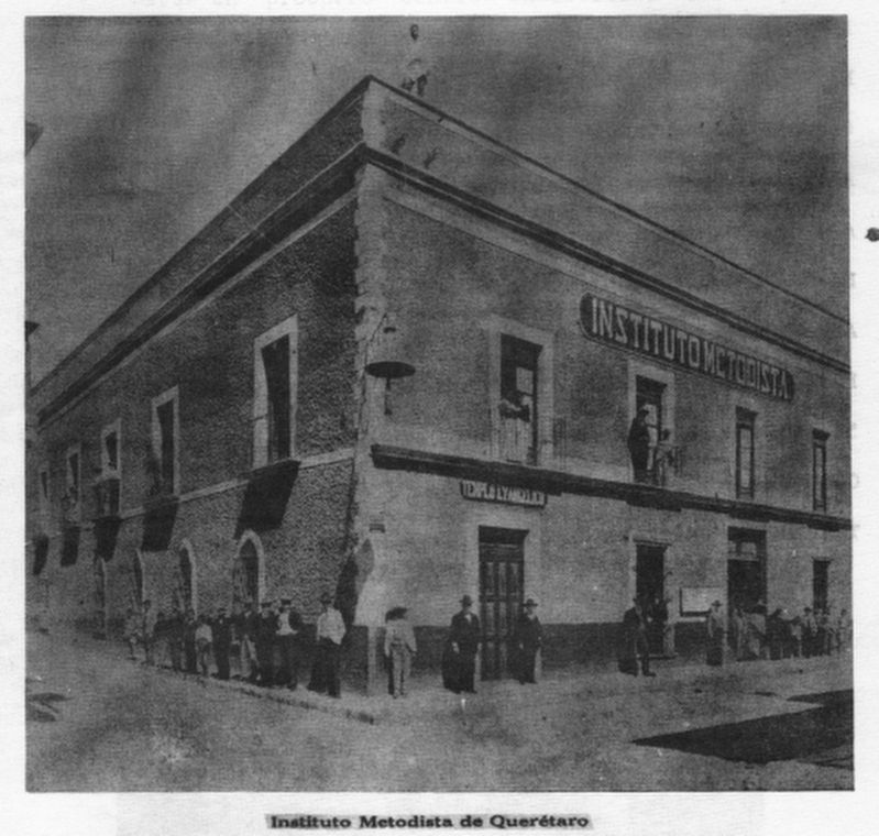 Quer�taro Methodist Institute image. Click for full size.