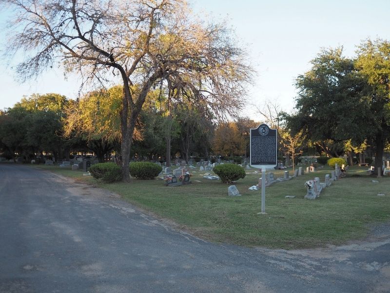 Austin Memorial Park Cemetery Marker image. Click for full size.