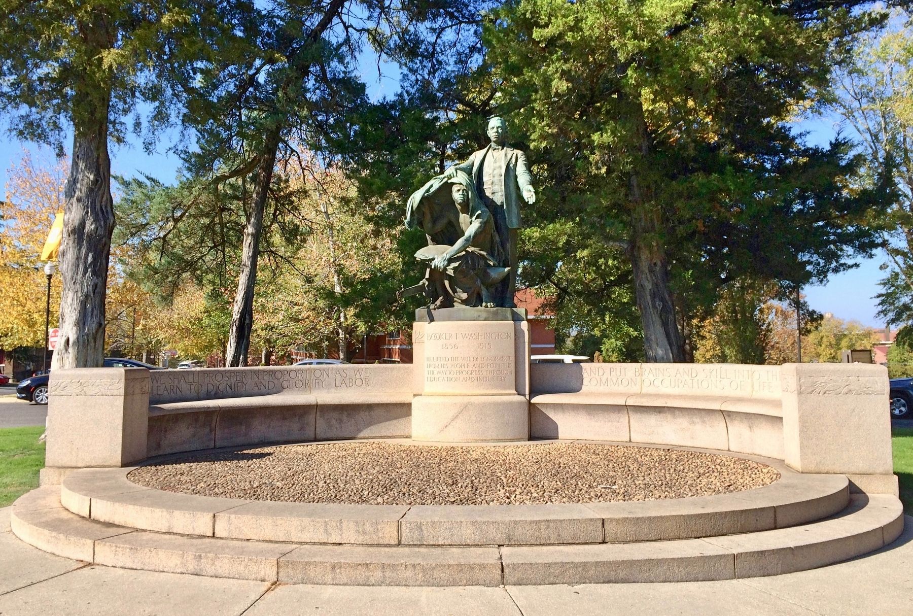 Booker T Washington Statue. Click for full size. Booker T Washington Statue image. Click for full size.