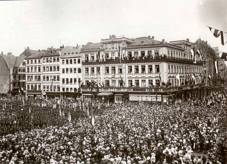 Goethe Square and the Schwan Hotel on the 25th Anniversary of the Battle of Sedan image. Click for full size.