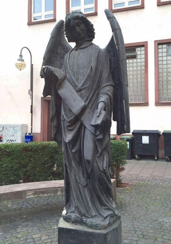 Frankfurter Engel / Angel of Frankfurt image. Click for full size.