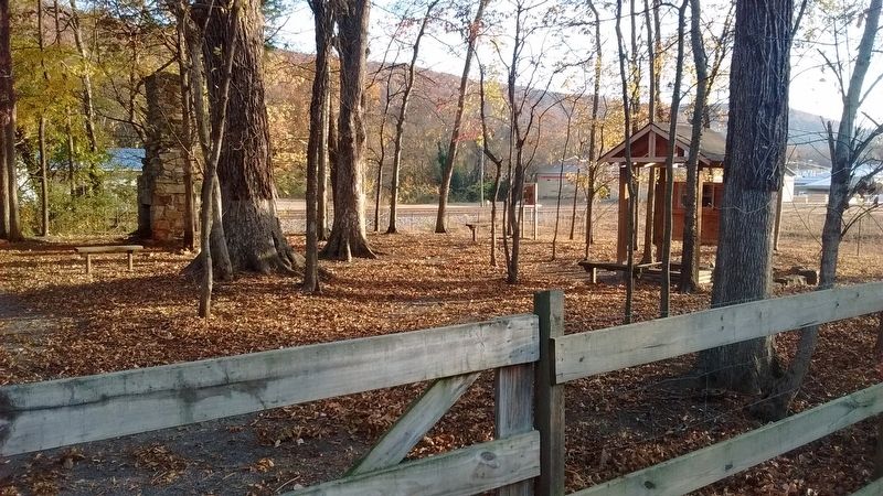 Fort Payne Cabin Historic Site image. Click for full size.