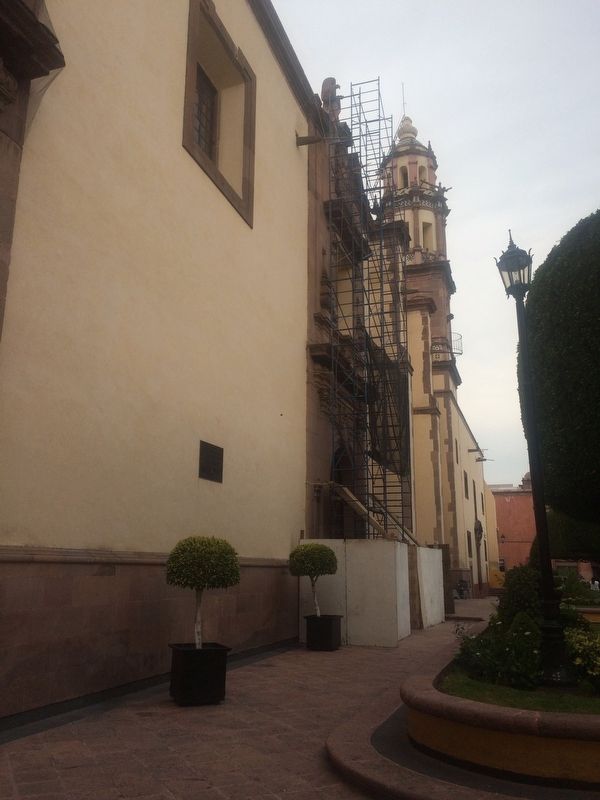 Temple of the Ex-Convent of Santa Clara de Jesus Marker image. Click for full size.