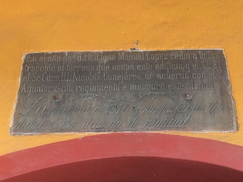 First Public Education in Tequisquiapan Marker image. Click for full size.