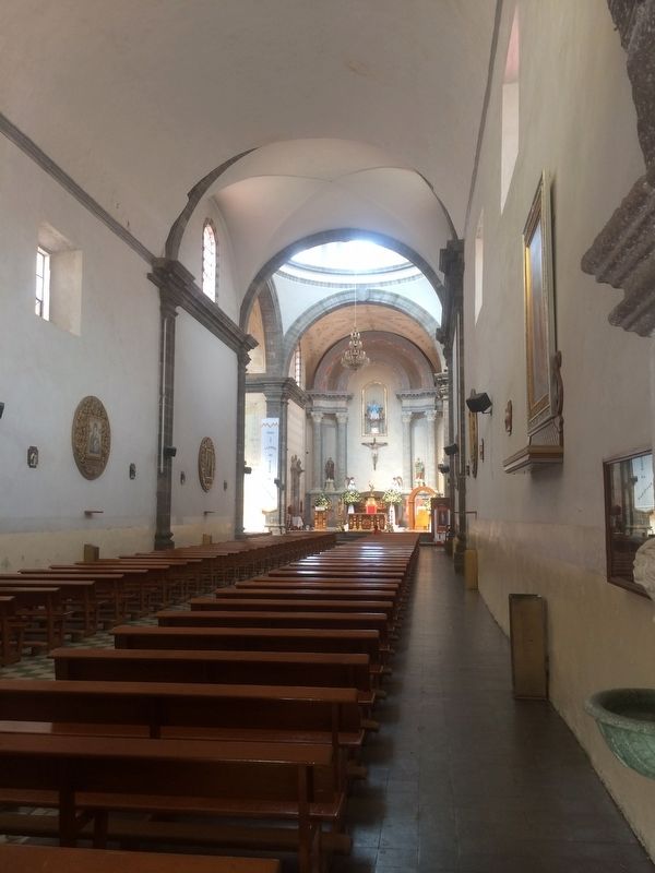 The interior of the Catholic Church of Santa María de la Asunción de Tequisquiapan. Click for full size. The interior of the Catholic Church of Santa María de la Asunción de Tequisquiapan image. Click for full size.