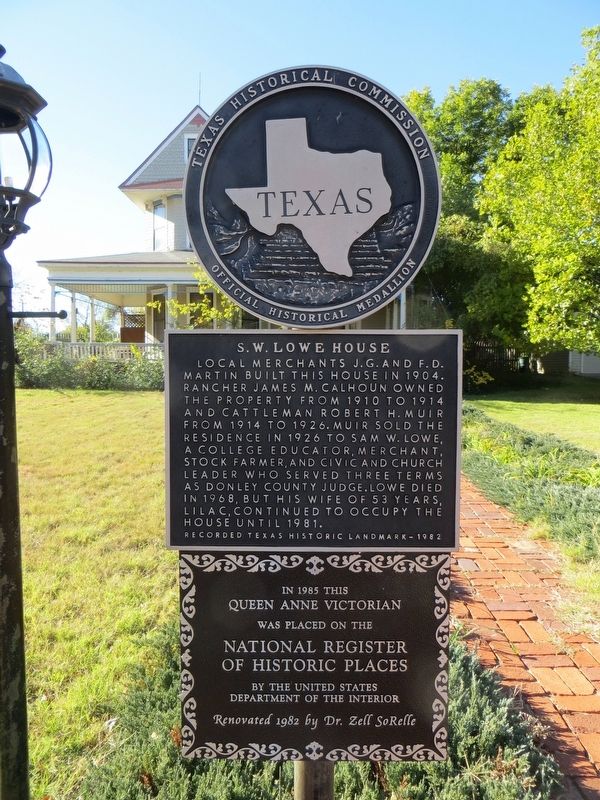 S. W. Lowe House Marker. Click for full size. S. W. Lowe House Marker image. Click for full size.