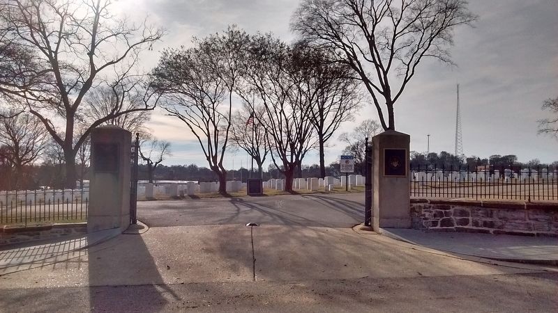 Knoxville National Cemetery Entrance. Click for full size. Knoxville National Cemetery Entrance image. Click for full size.