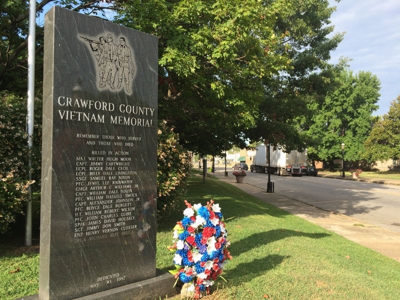 Crawford County Vietnam Memorial looking west on Main Street. image. Click for full size.