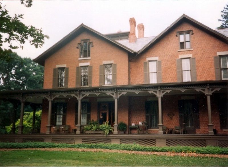 Hayes Residence image. Click for full size.