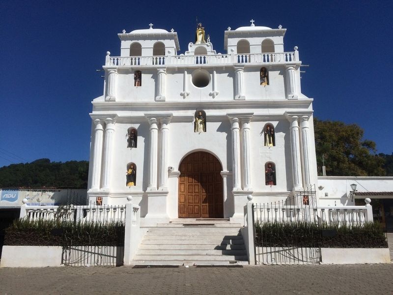 Parish Church of Santo Domingo Xenacoj image. Click for full size.